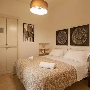 Casa Medici Riccardi - 50mt Da Piazza Duomo Florencia